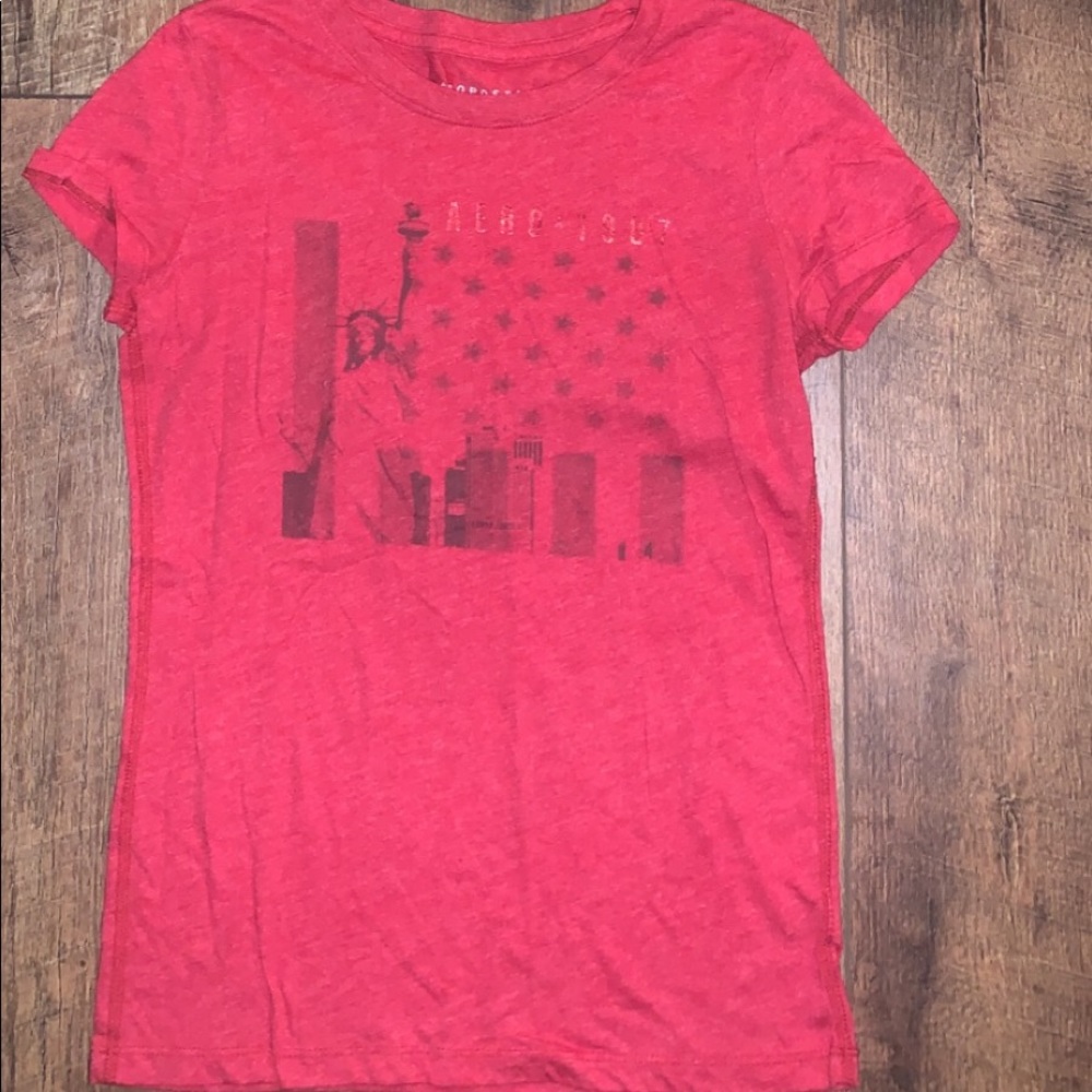 Red Aeropostale Short Sleeve T-Shirt
